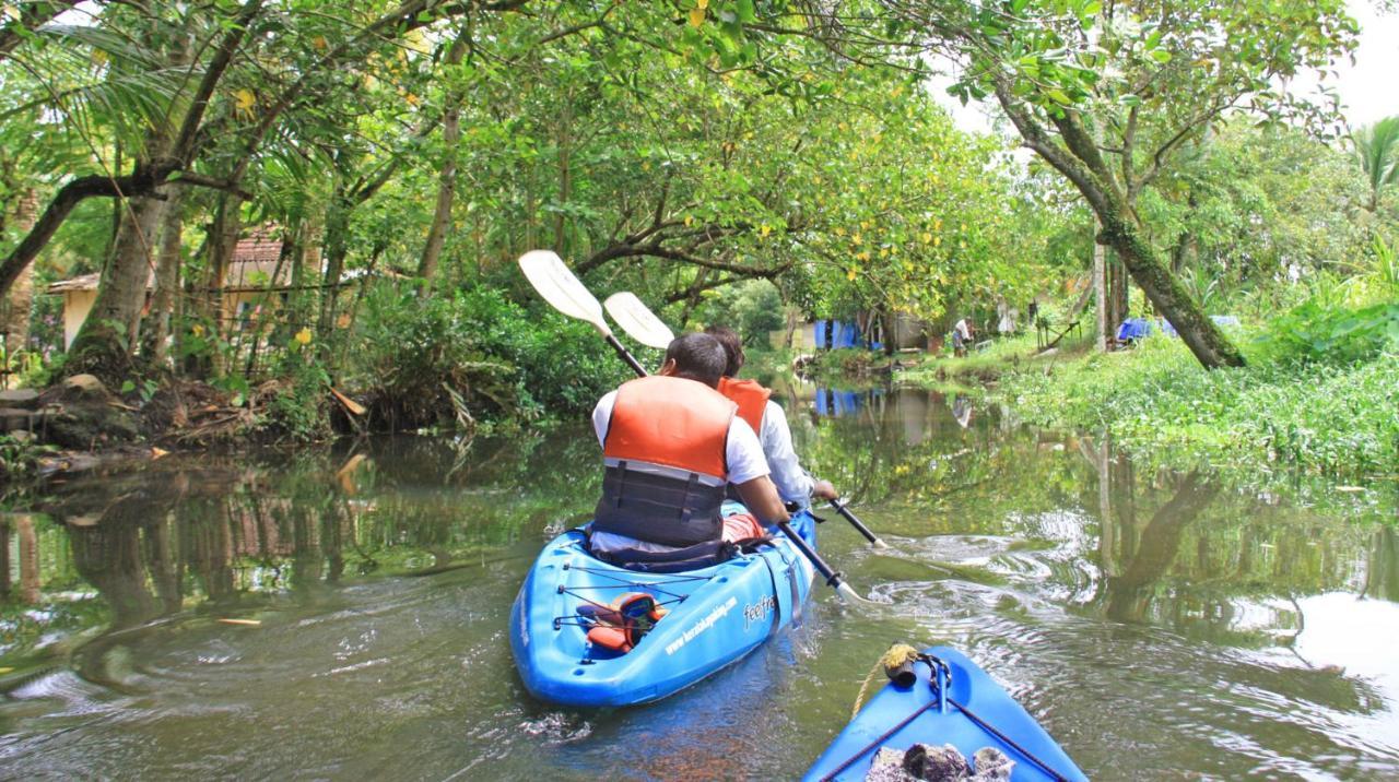 Aham Yoga Nest Panzió Alappuzha Kültér fotó